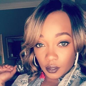 Meet your Posher, Jasmine